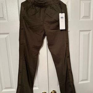 Alo Accoldae Snap Sweatpants